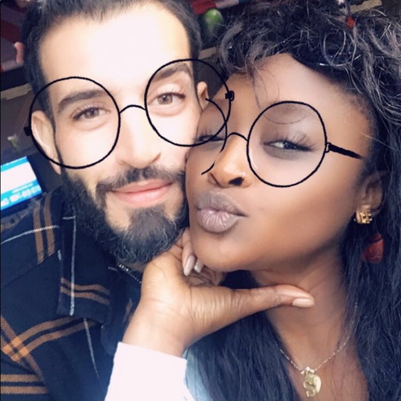 Meet your Posher, Myia - Picture 7 of 7